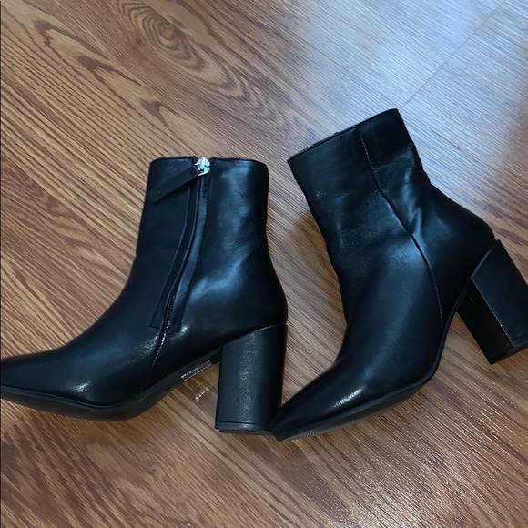 TopShop Black Booties - Picture 7 of 7